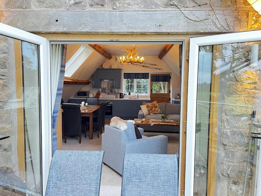 Cosy Alpine Cottage In The Heart Of Lancashire Catterall ภายนอก รูปภาพ