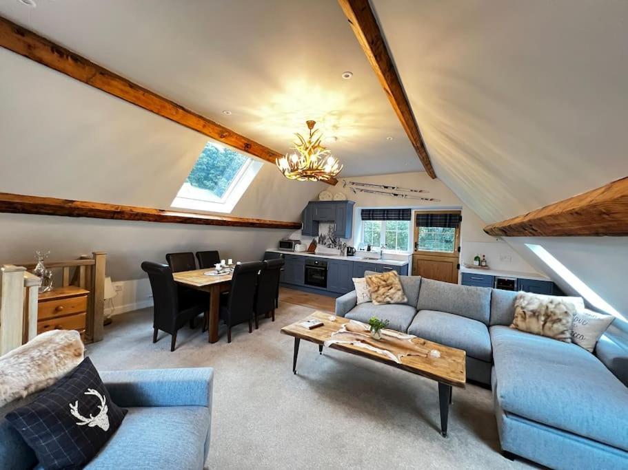 Cosy Alpine Cottage In The Heart Of Lancashire Catterall ภายนอก รูปภาพ
